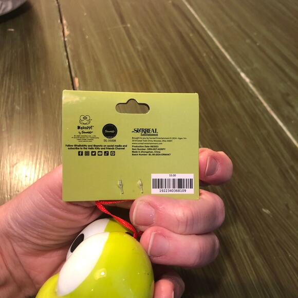 Hello Kitty And Friends Sanrio NEW Keroppi Ornament Shatterproof - Picture 4 of 4